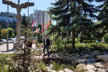 Fantana arteziana realizata cu costuri minime in Parcul Steagurilor