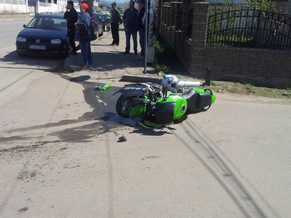 Accidentul s-a produs pe 23 aprilie 2015, la intersecția străzii Armatei cu strada Horia, în apropiere de sediul Școlii Militare de Subofițeri Jandarmi Fălticeni. Foto: ziaruldepenet