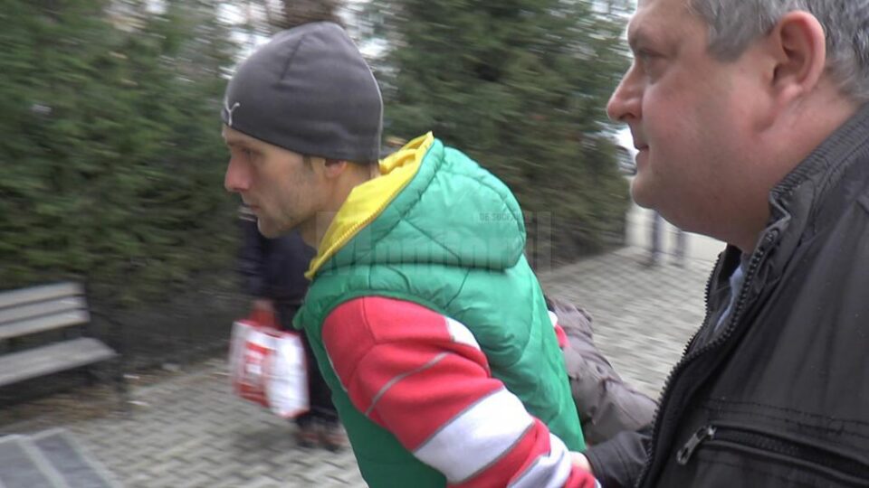 Alexandru Siklodi a fost condamnat de prima instanță care l-a judecat la patru ani de închisoare Alexandru Siklodi a fost condamnat de prima instanță care l-a judecat la patru ani de închisoare
