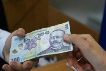 Femeia a fost înșelată cu 500 de lei. Foto: evz.ro
