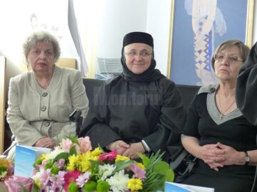 Monahia Elena Simionovici de la Voroneț și-a lansat sâmbătă cartea „Bucuria călătoriilor de suflet”