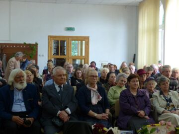 Public numeros la lansarea unei noi cărți semnate de monahia Elena Simionovici