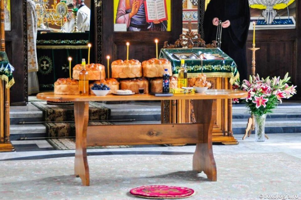 Înmormântare Sursa: doxologia