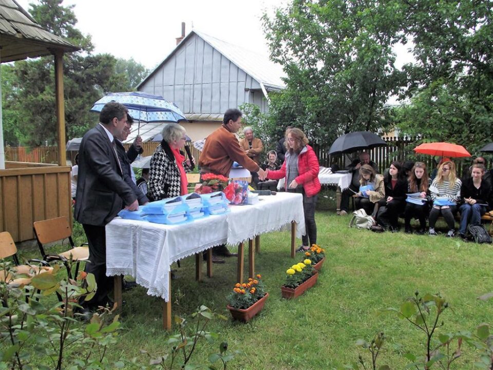 Premiile pentru poezie, proză scurtă și reportaj literar, la Festivalul-concurs „Rezonanțe udeștene”