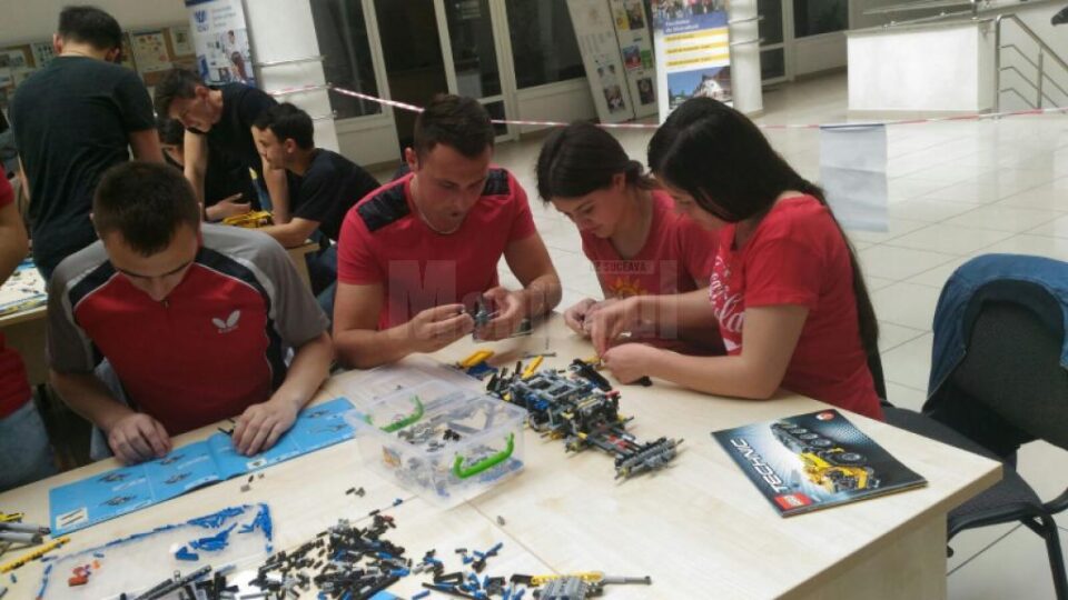 Concurs de creativitate tehnică „Fun Mechanics”