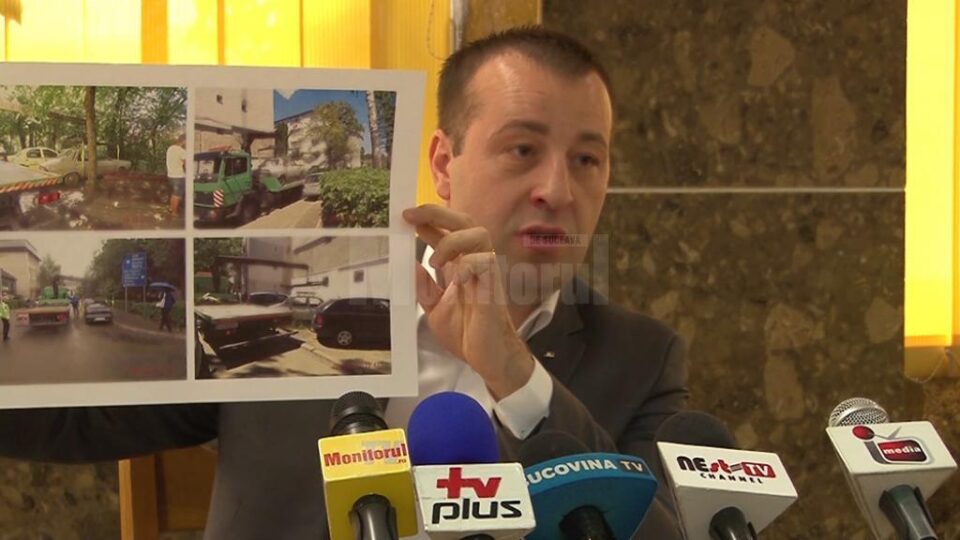 Harșovschi trimite cadavrele de mașini din Suceava la cimitirul de mașini din Mitoc