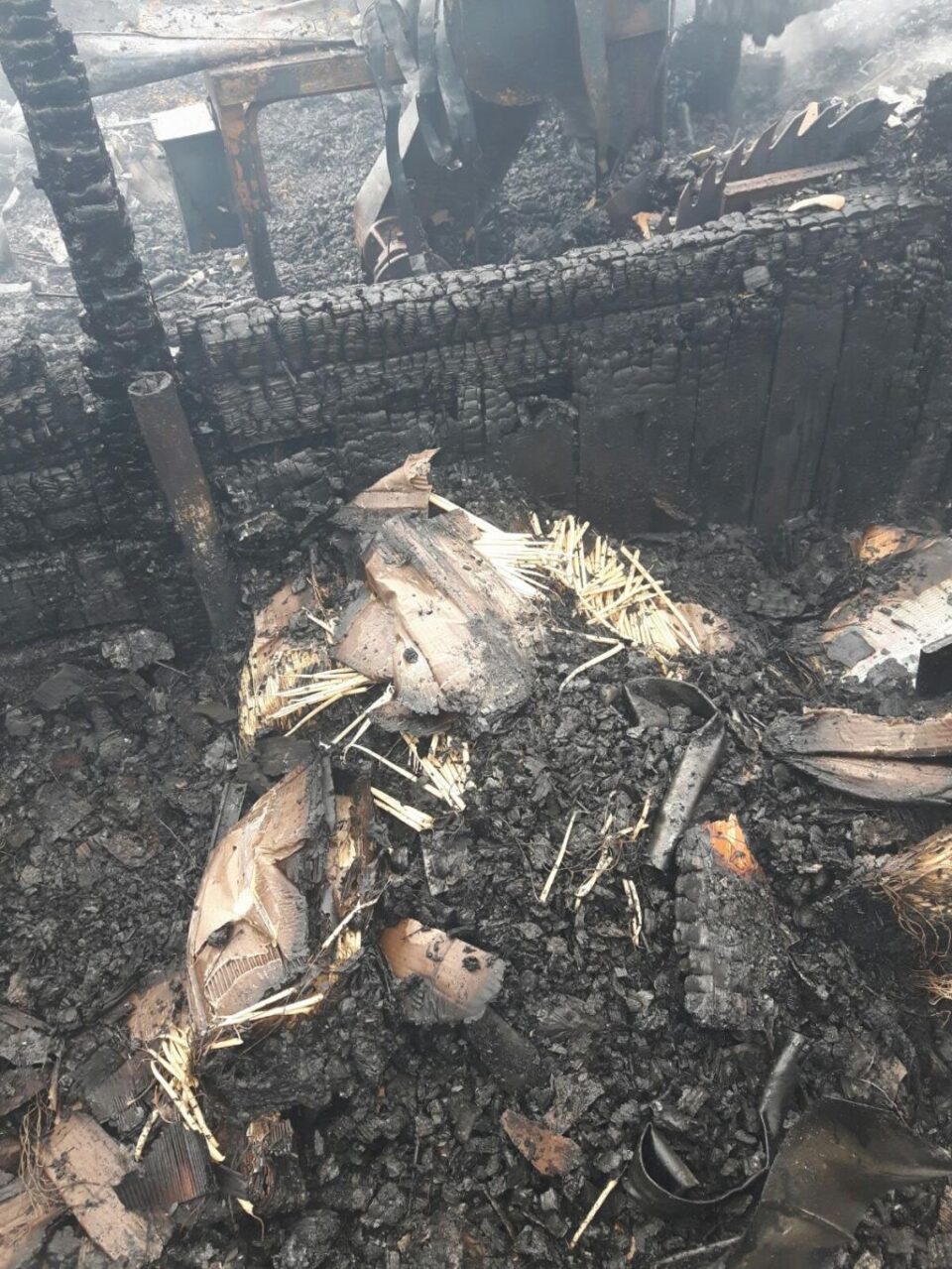 Incendiu la anexele Parohiei comunei Șaru Dornei