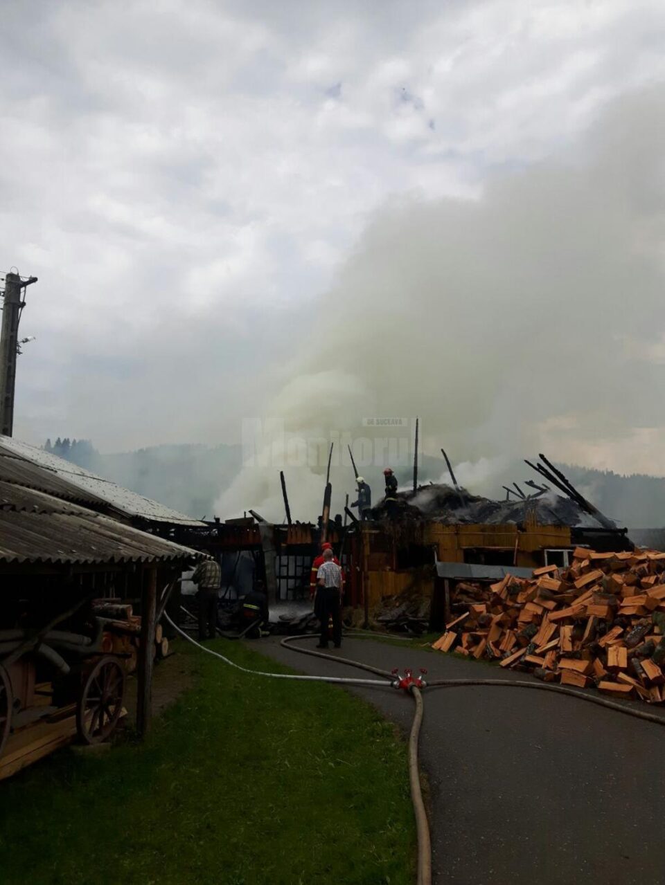 Incendiu la anexele Parohiei comunei Șaru Dornei