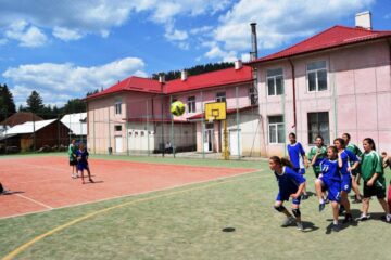 Comuna Putna are din această lună o sală de sport modernă