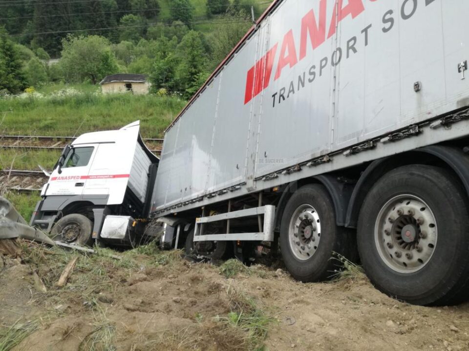 Imagini de la fata locului