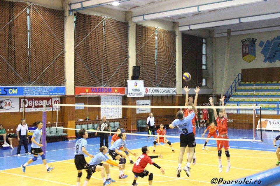 LPS Suceava a reușit să învingă una din favoritele la medalii la turneul final de la Dej
