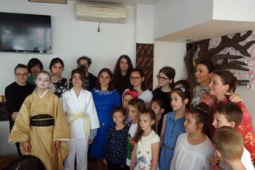 Elevii de la cercul de cultură si civilizație engleză japoneză de la Palatul Copiilor Suceava. Foto: Nicolae Ovidiu Photography