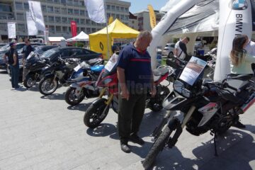 Salonul Auto Bucovina, cea mai mare expoziție de mașini din regiune, s-a deschis ieri la Suceava