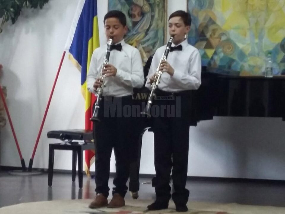 Proiectul „Mereu împreună”, dedicat elevilor cu părinții plecați la muncă în străinătate, derulat la Colegiul de Artă