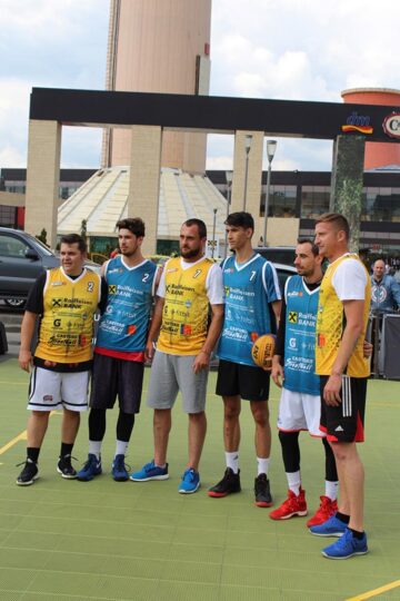 Meciul Vedetelor, atracția competiției sportive Castorii Suceava Streetball