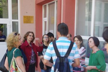 Absolvenții de clasa a VIII-a au susținut luni proba scrisă la Limba și literatura română