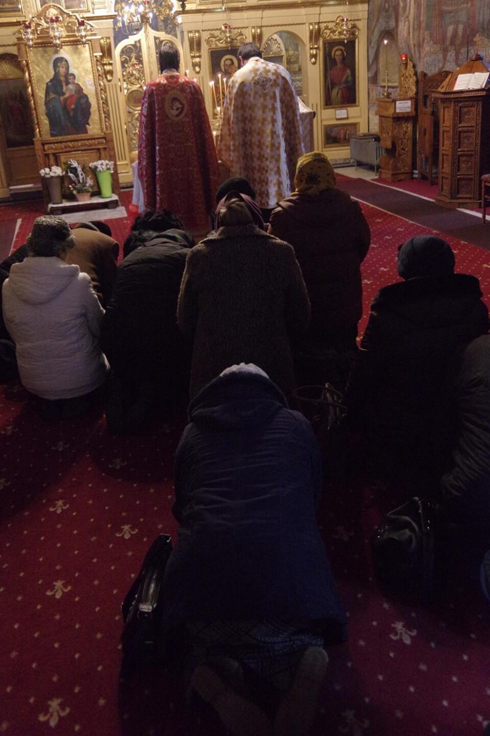 Numai Cel ce a zis mării „Taci, liniștește-te!” poate liniști și gândurile noastre zbuciumate Numai Cel ce a zis mării „Taci, liniștește-te!” poate liniști și gândurile noastre zbuciumate