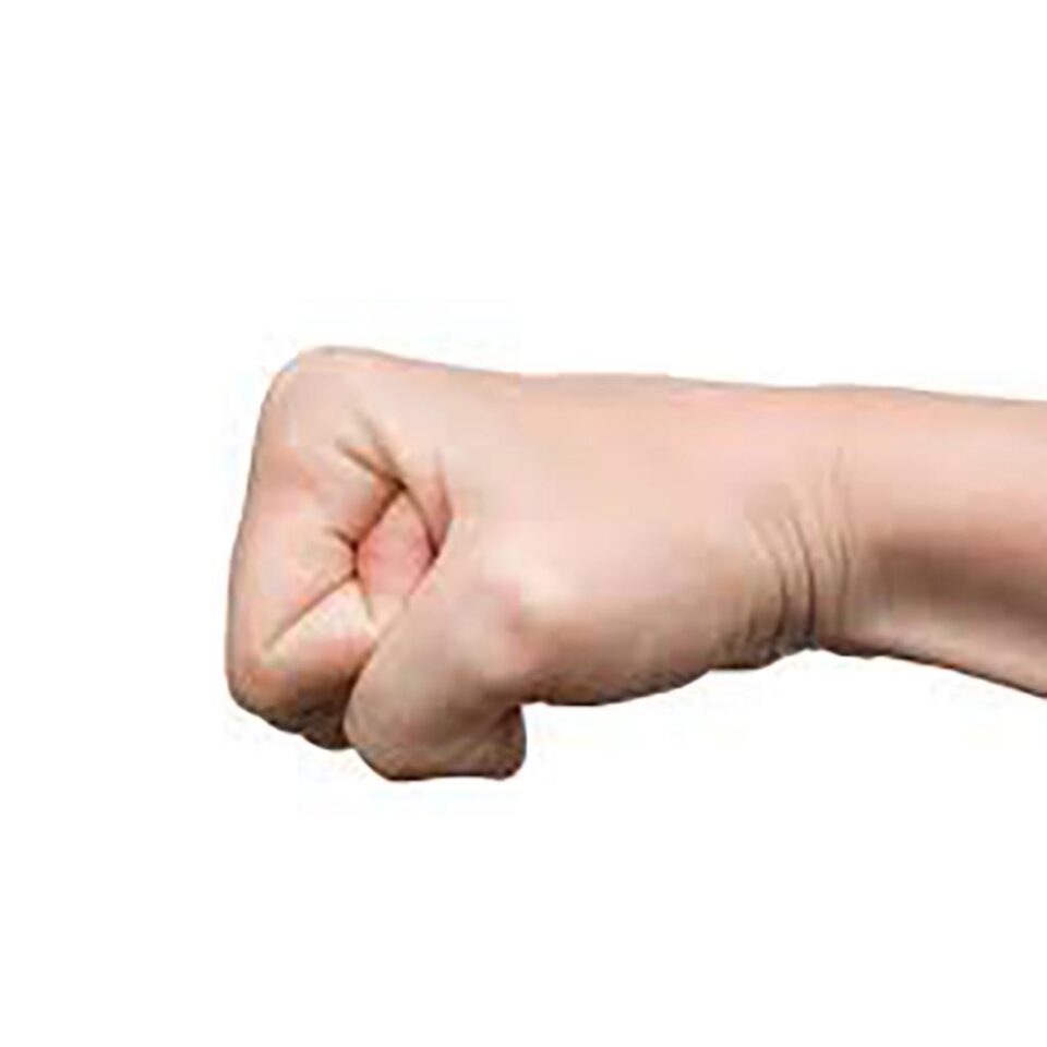 Un student la Istorie-Geografie, atacat și lovit în stradă de un coleg de facultate