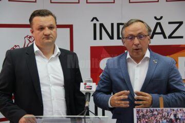 Consilierul Andrei Păduraru și liderul PSD Suceava, Dan Ioan Cușnir