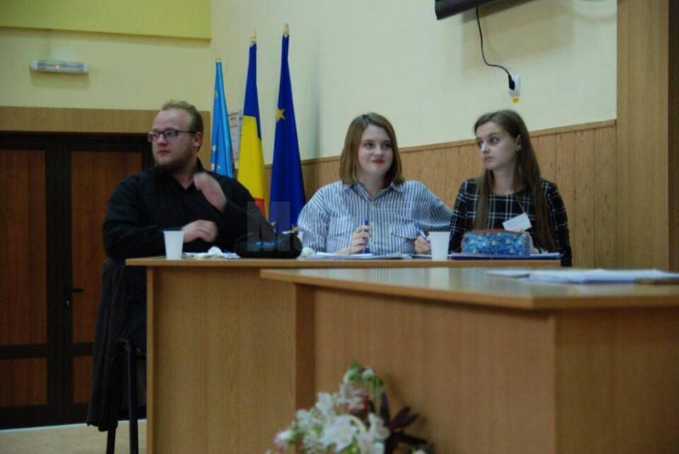 Clubul „Logos” de la CN „Nicu Gane” Fălticeni s-a calificat la finala competiției „Egali în drepturi”