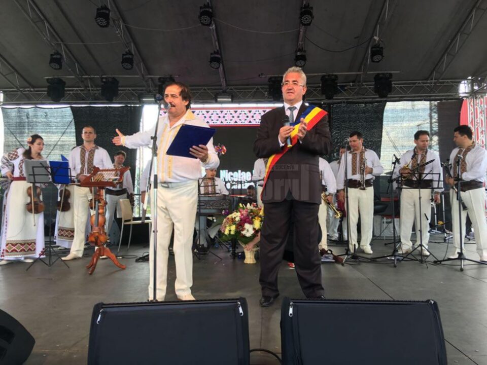 Maestrul Nicolae Botgros a primit diploma de "Cetățean de Onoare" al Sucevei la finele unui concert excepțional