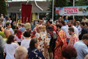 25.000 de oameni au căutat sâmbătă alinare la Sfântul Ioan cel Nou de la Suceava