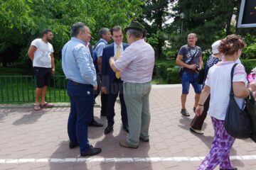 Președintele PNL, Ludovic Orban, oaspete la Zilele Sucevei