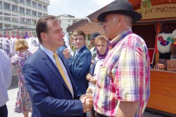 Președintele PNL, Ludovic Orban, oaspete la Zilele Sucevei