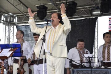 Nicolae Botgros și „Lăutarii” de la Chișinău au fermecat publicul sucevean