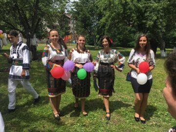 „Ziua universală a iei”, sărbătorită la Todirești