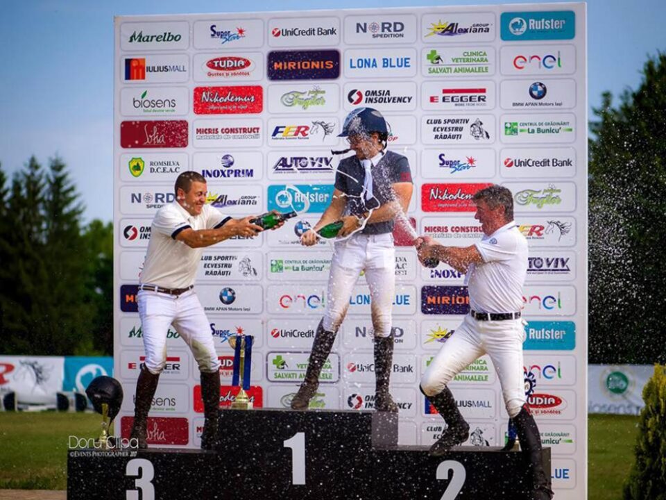 Podium Foto Doru Clipa