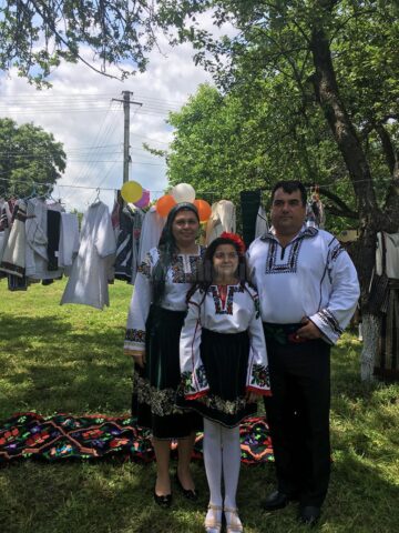 „Ziua universală a iei”, sărbătorită la Todirești