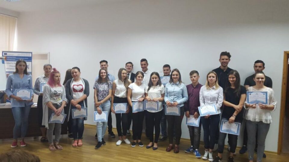 Elevii merituoși de la Colegiul de Industrie Alimentară Suceava au fost răsplătiți