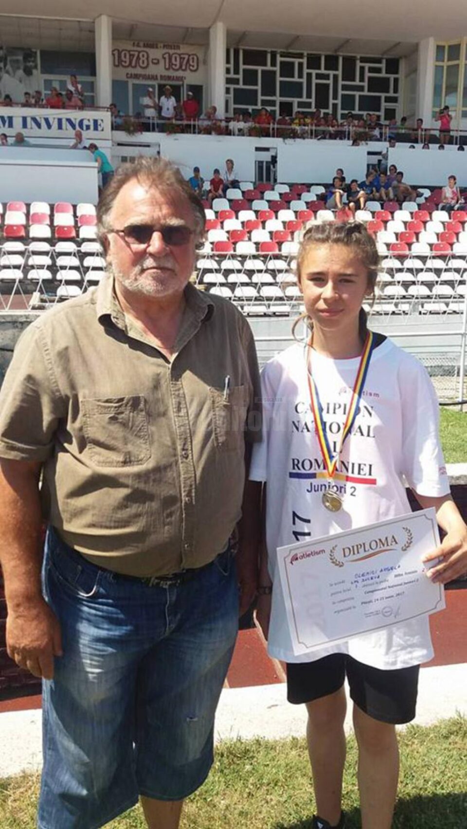 Angela Olenici, alături de antrenorul Toader Flămând