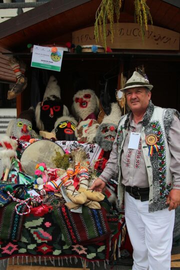Dănuț Stan, meșter popular din Zăicești, județul Botoșani