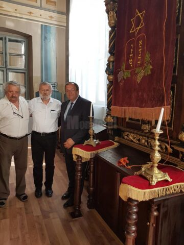 „Marșul vieții” a trecut ieri pe la Sinagoga Gah din Suceava