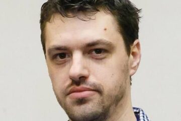 Răzvan Gîrmacea - un tânăr sucevean cu multe idei de succes Răzvan Gîrmacea - un tânăr sucevean cu multe idei de succes