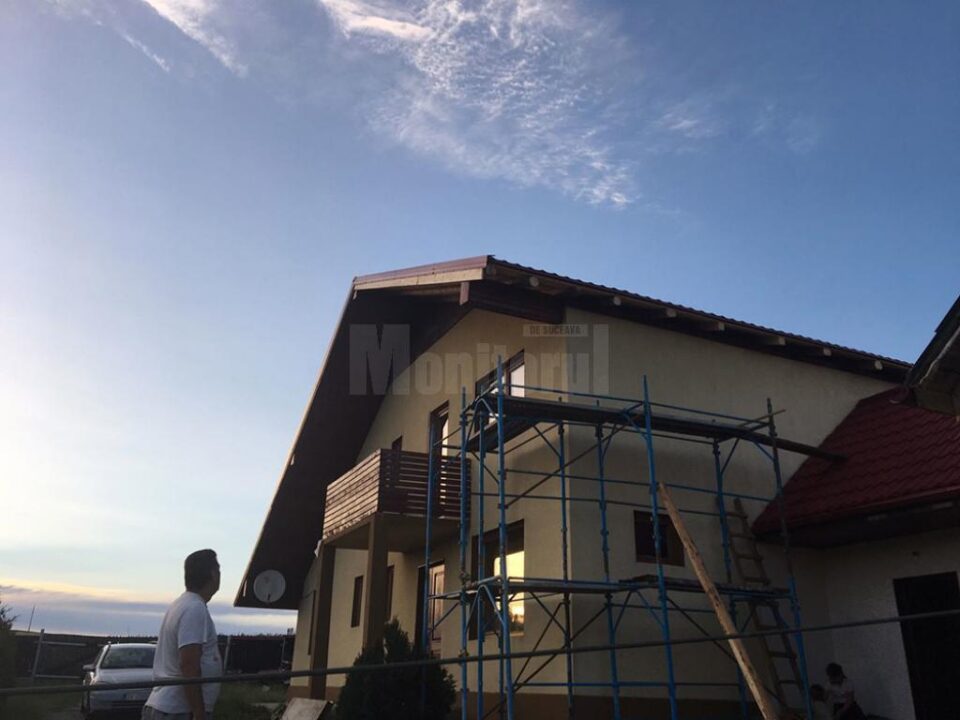 Casa familiei Șutu are deja acoperiș nou
