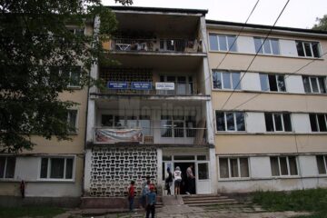 La etajul I vor locui chiriașii mutați din căminul Colegiului Alimentar