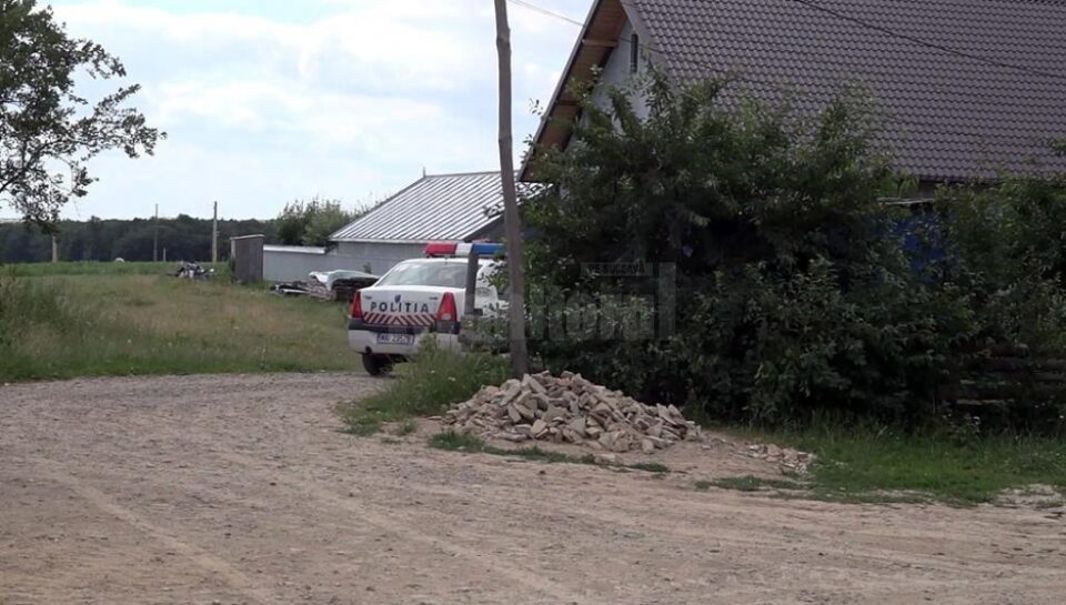 Polițiștii au bătut drumurile din Adâncata în ultimele zile, pentru a-i prinde pe toți suspecții din cazul de viol