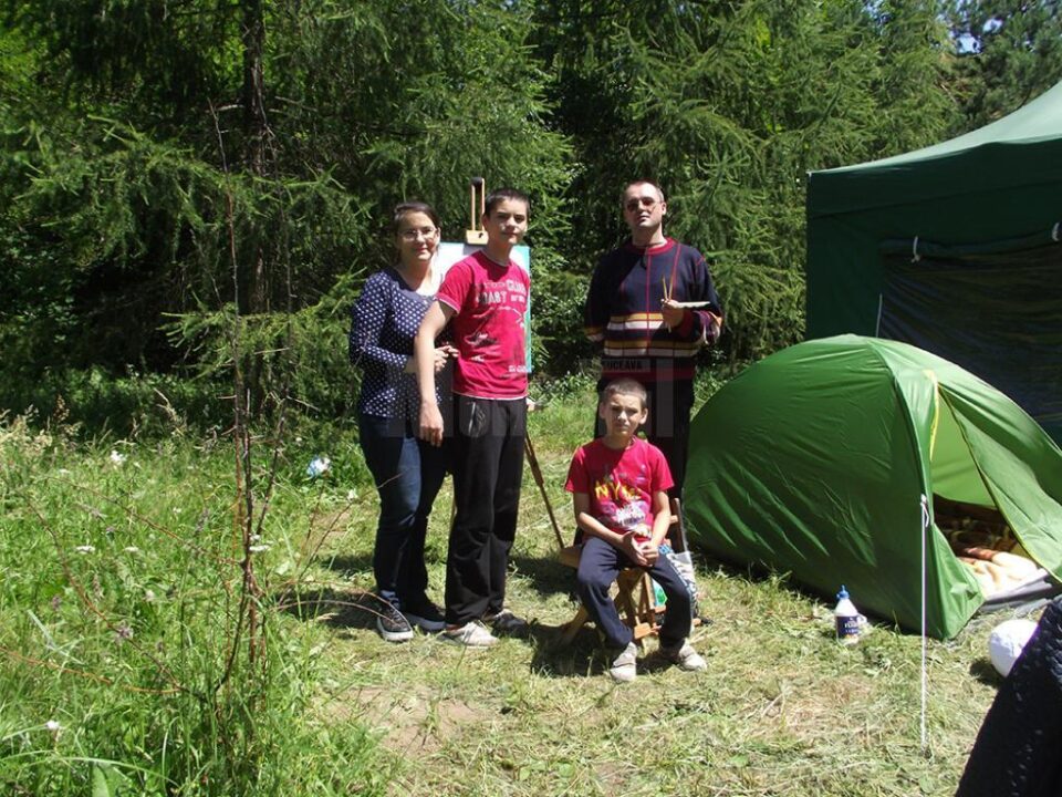 „Bucovina reflectată în artele vizuale contemporane”, tabăra de pe valea pârâului Șoarecu