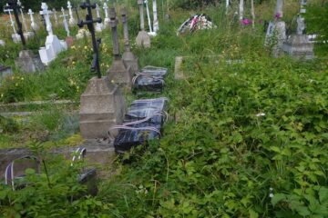 Coletele ascunse în cimitirul din Climăuți conțineau trei mii de pachete de țigări, care cel mai probabil fuseseră aduse din Ucraina