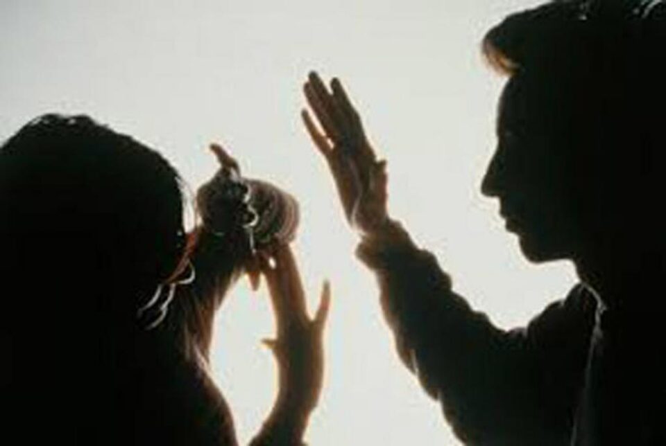 Solicitările pentru emiterea ordinului de protecție pentru victimele violenței în familie se judecă în regim de urgență. Foto: www.turdanews.net