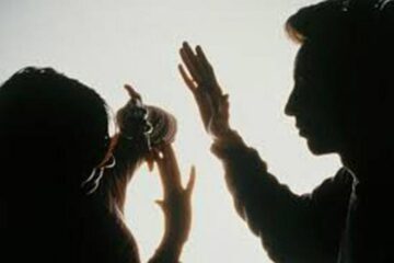 Solicitările pentru emiterea ordinului de protecție pentru victimele violenței în familie se judecă în regim de urgență. Foto: www.turdanews.net