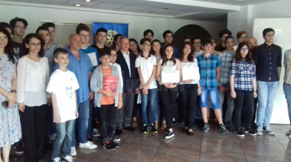 Marele premiu și mențiune la un concurs de inovație tehnică și IT, pentru Colegiul „Petru Rareș”