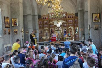 Circa 120 de copii au participat la Tabăra de vară „Suflet bucovinean”, ediția I, la Vicovu de Sus
