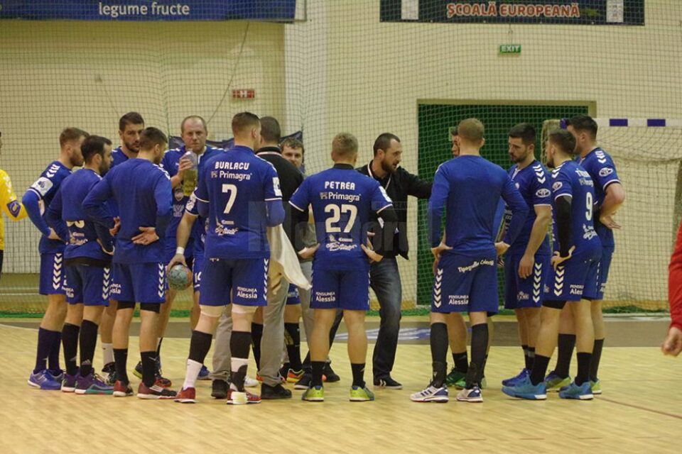 Lotul Universității Suceava se reunește în această seară și începe pregătirea pentru noul sezon din Liga Națională Lotul Universității Suceava se reunește în această seară și începe pregătirea pentru noul sezon din Liga Națională