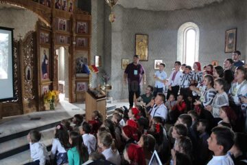 Circa 120 de copii au participat la Tabăra de vară „Suflet bucovinean”, ediția I, la Vicovu de Sus