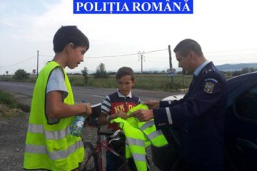 Polițiștii atrag atenția că astfel de accidente, aparent banale, se pot transforma în tragedii