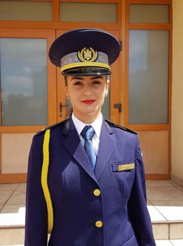 Anișoara Țugui, șefă de promoție a Școlii Agenților Poliției de Frontieră Oradea